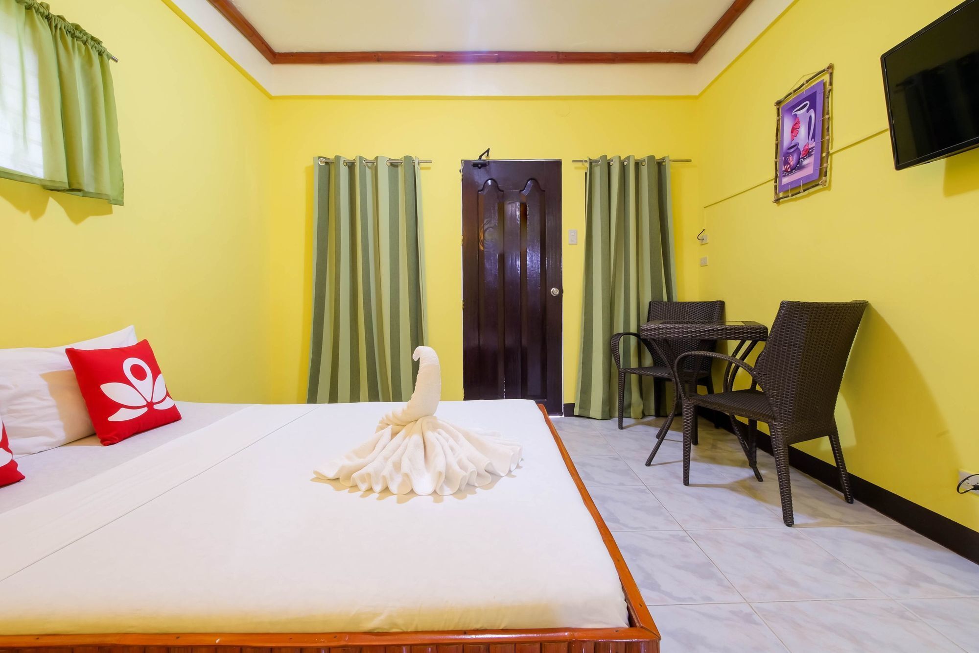 Zen Rooms White Beach Puerto Galera Bagian luar foto