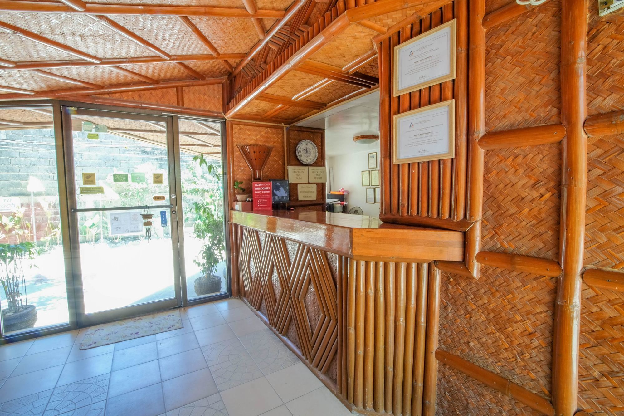 Zen Rooms White Beach Puerto Galera Bagian luar foto